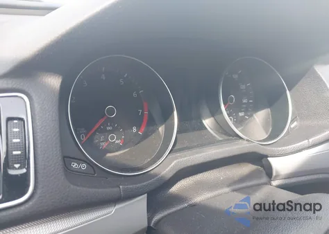 2016 Volkswagen Passat 1.8T S z USA, uszkodzony, nr VIN 1VWAT7A30GC058676